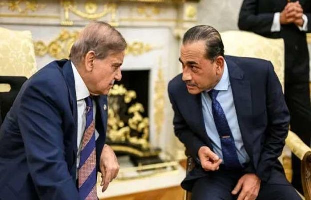 Govt Denies Any Civil-Military Rift Amid COAS, CDF Notification Rumors