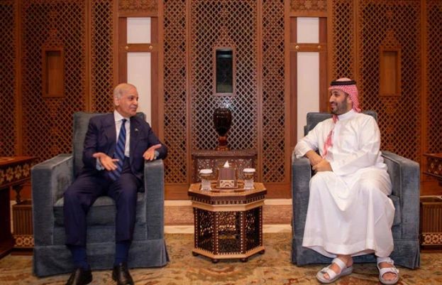 PM Shehbaz In call with MBS, stresses ‘end to hostilities, return to normalcy’