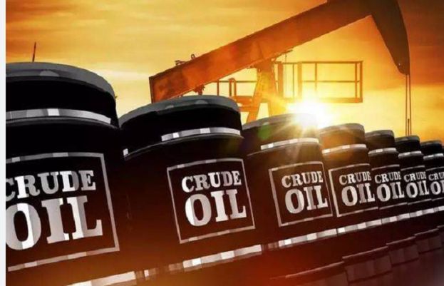 ‘Is it too late to say Eid Mubarak?’ Hania Aamir’s Eid photos delights fans