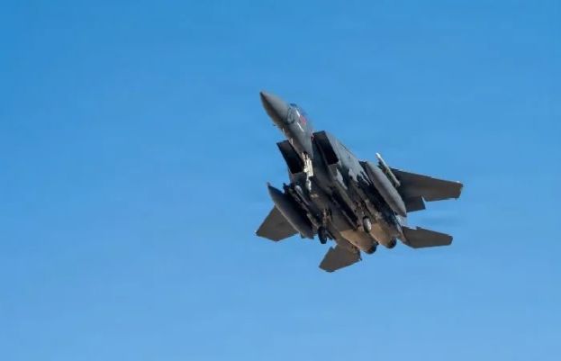 Trump confirms rescue of airman whose F-15 was downed in Iran