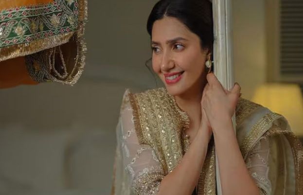 Mahira Khan praises ‘Aag Lagay Basti Mein’ cast and crew