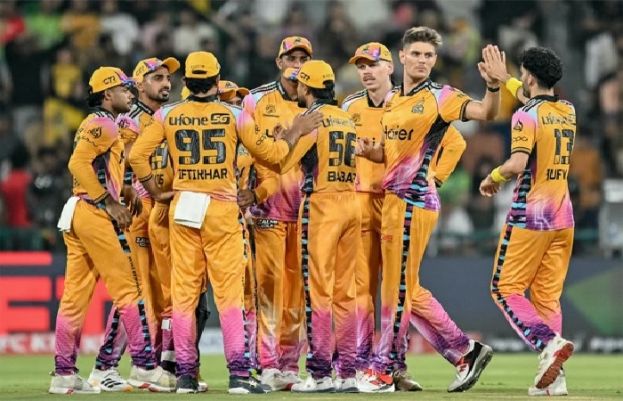 Peshawar Zalmi down Hyderabad Kingsmen to lift second PSL title