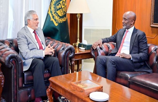 DPM Dar lauds Mohamed Yahya’s contributions to strengthen Pak-UN cooperation