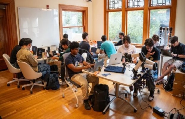 Pakistani startup World Context hosts robotics hackathon at UC Berkeley
