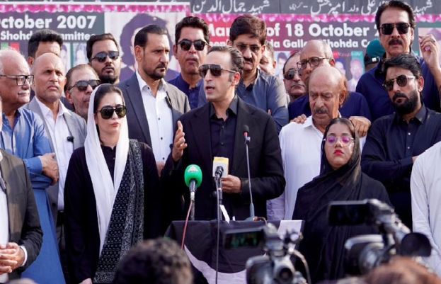 Maulana Fazl can play role in ending terrorism, enforcing governor’s rule in KP: Bilawal